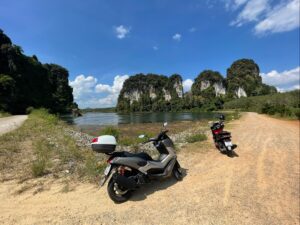 Top 10 Tips for Staying Safe While Riding a Motorbike in Thailand